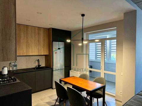 квартира за адресою Володимира Великого вул. (Артема), 10