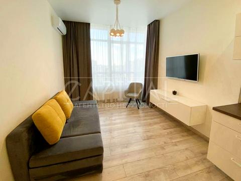 квартира за адресою Джона Маккейна вул. (Івана Кудрі), 7