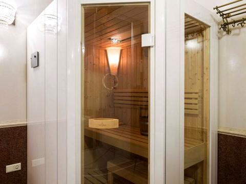 будинок за адресою Білої Акації вул., 32