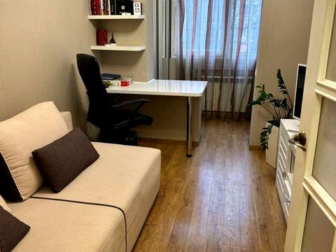 квартира по адресу Ивана Пулюя ул., 9