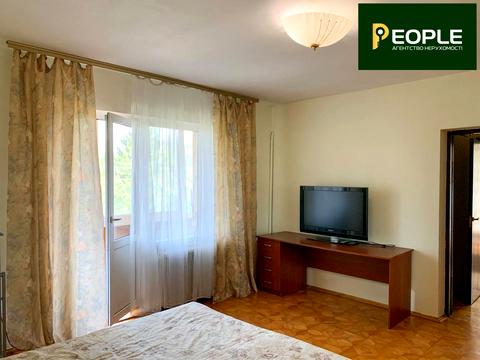 квартира за адресою Вишнева, 27