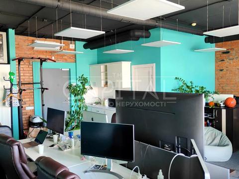 комерційна за адресою Олександра Мишуги вул., 10