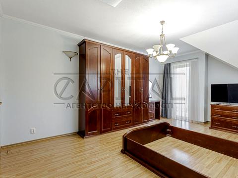 будинок за адресою Богатирська вул.
