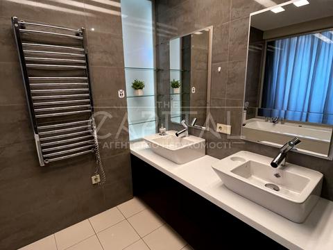 квартира за адресою Жилянська вул., 59
