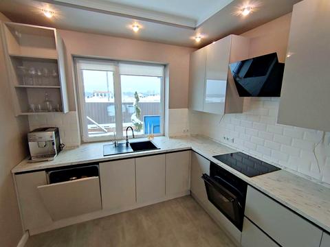 дом по адресу Трояндова