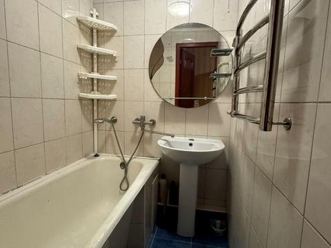 квартира по адресу Гвардейцев-Широнинцев ул., 21