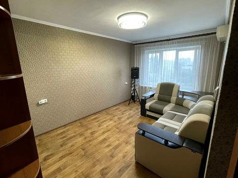 квартира за адресою Академіка Корольова вул., 76