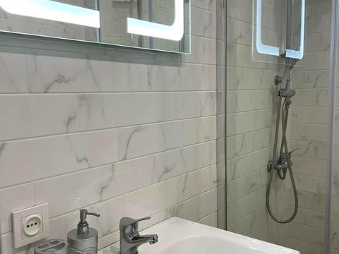 квартира за адресою Незалежності вул. (Титова), 17-А