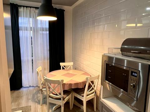 квартира за адресою Бориса Тлехаса вул., 22
