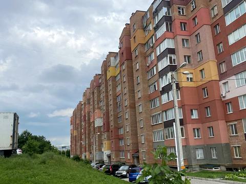 квартира по адресу Будівельників ул., 2