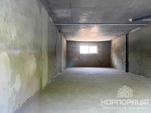 комерційна за адресою Слов'янська набережна вул., 23А