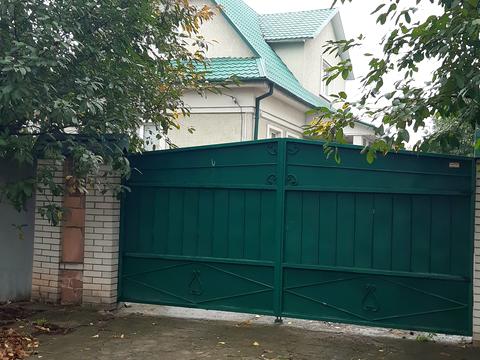 будинок за адресою Світанкова вул.