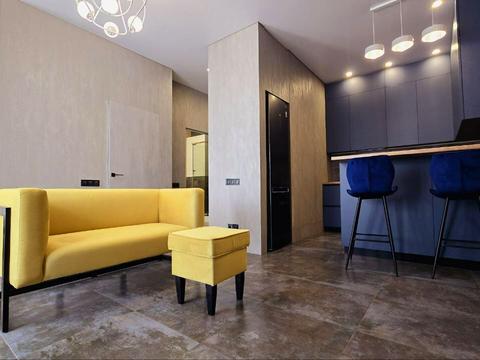 квартира по адресу Королеви Єлизавети ІІ ул. (Глинки), 2К