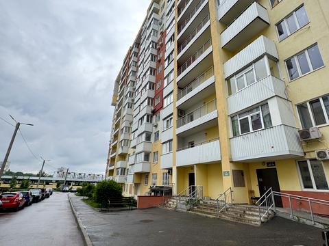 квартира по адресу Гвардейцев-Широнинцев ул., 70-Б
