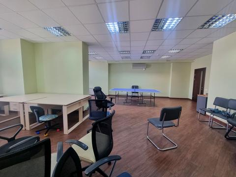 комерційна за адресою Саксаганського вул., 119