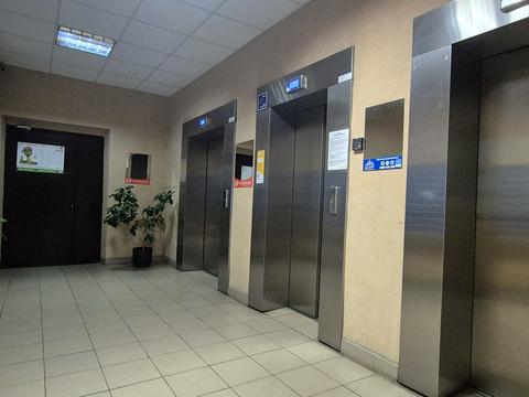 квартира по адресу Драгоманова ул., 2