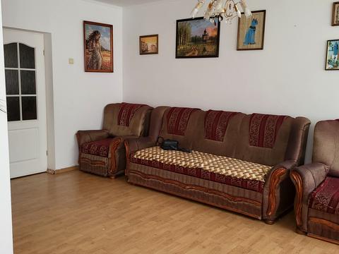 квартира за адресою Конституції, 3
