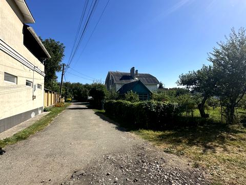 ділянка за адресою 1-ша Південна вул., 147