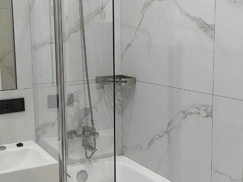 квартира за адресою Наддніпрянське шосе, 5-А