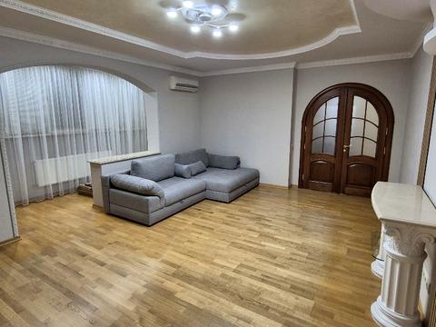 квартира за адресою Кадетський Гай вул., 6
