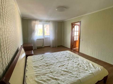 будинок за адресою Кам'янецький проїзд, 10