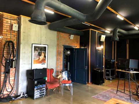 коммерческая по адресу Валерия Лобановского просп. (Краснозвездный), 4-Ж