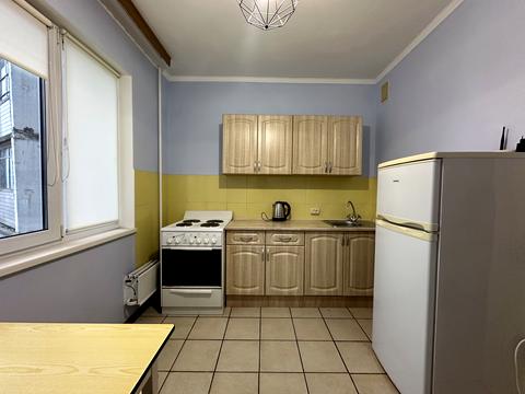 квартира за адресою Академіка Глушкова просп., 15