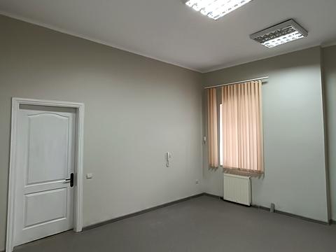 коммерческая по адресу Соборна, 29д