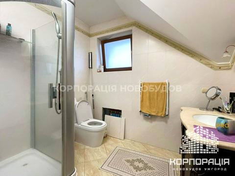 будинок за адресою Коритнянська вул., 1