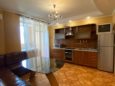 квартира по адресу Миколы Бажана просп., 10