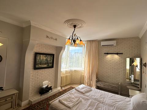 квартира за адресою Миколи Бажана просп., 1-М