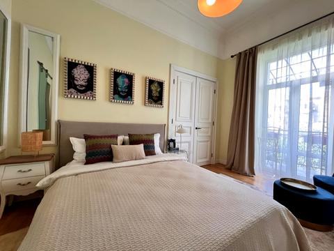 квартира за адресою Шота Руставелі вул., 24