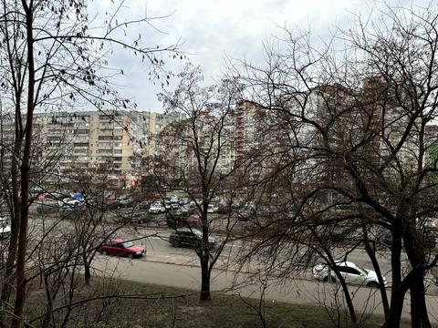 квартира по адресу Ревуцкого ул., 25