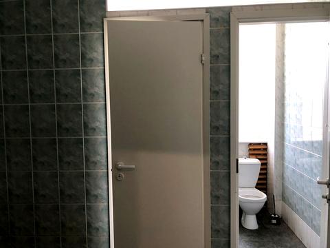 комерційна за адресою Миколи Краснова вул., 10