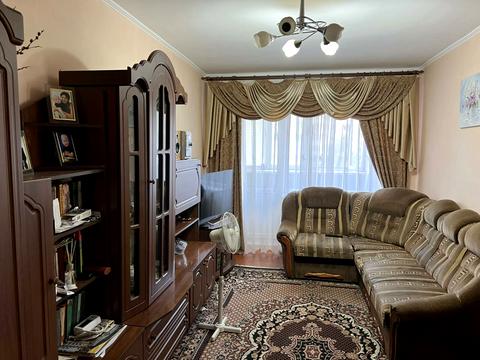 квартира за адресою Олександра Кошиця вул. (Паризької Комуни), 3