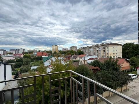 квартира за адресою Богдана Хмельницького вул., 57д