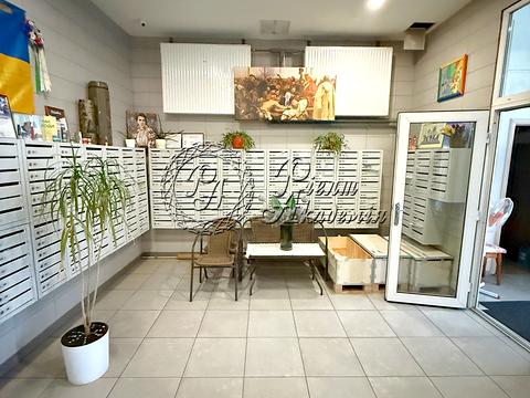 квартира за адресою Богатирська вул., 6-А