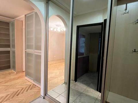 квартира по адресу Героїв Космосу ул., 1-А