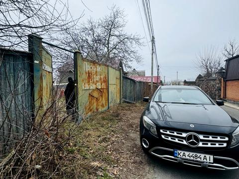участок по адресу Євгена Чикаленка ул. (Матросова), 16а
