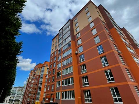 квартира по адресу Степана Бандеры просп., 83-Д