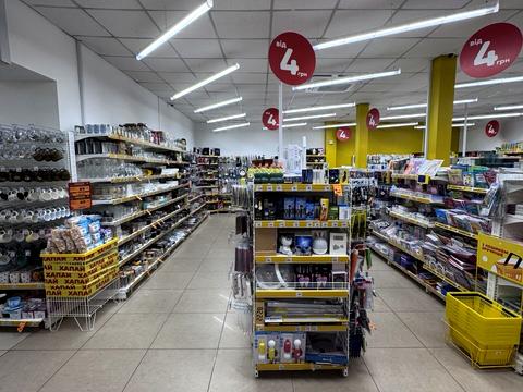 комерційна за адресою Покровська вул., 63
