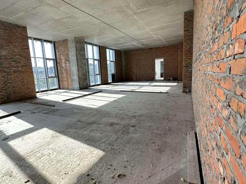 коммерческая по адресу Андрея Верхогляда ул. (Михайла Драгомирова), 1