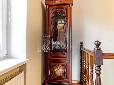 будинок за адресою Богатирська вул., 30