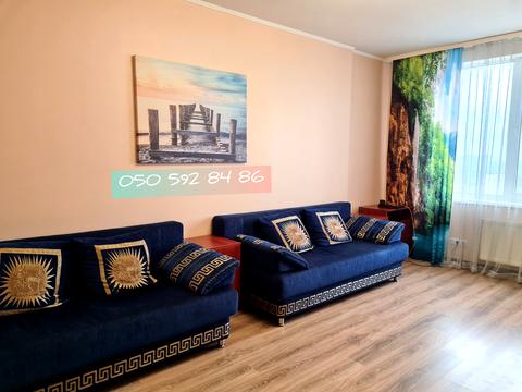 квартира за адресою Дніпровська набережна вул., 1