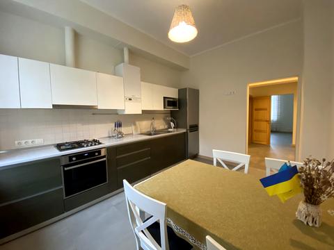 квартира за адресою Кожум'яцька вул., 30