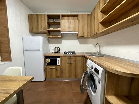 квартира за адресою Героїв просп., 19