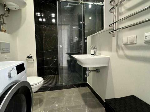 квартира за адресою Київ, Салютна вул., 2