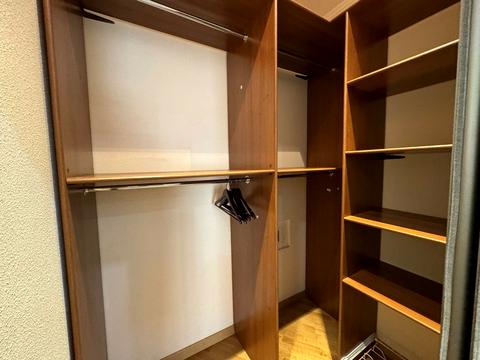 квартира за адресою Кловський узвіз, 14/24