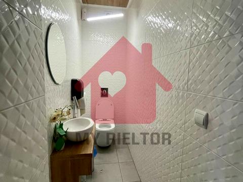 коммерческая по адресу Корятовича пл., 56