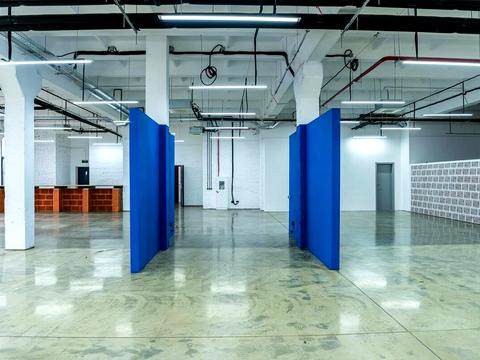 коммерческая по адресу Полевая ул., 21